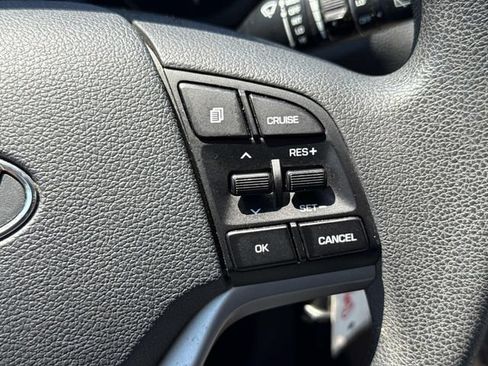 Used 2017 Hyundai Tucson SE FWD image 23