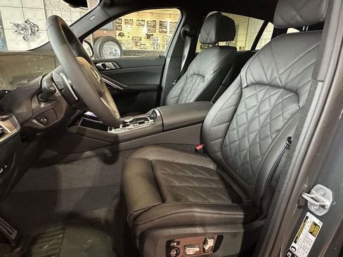 New 2026 BMW X6 xDrive40i w/ Climate Comfort Package image 14