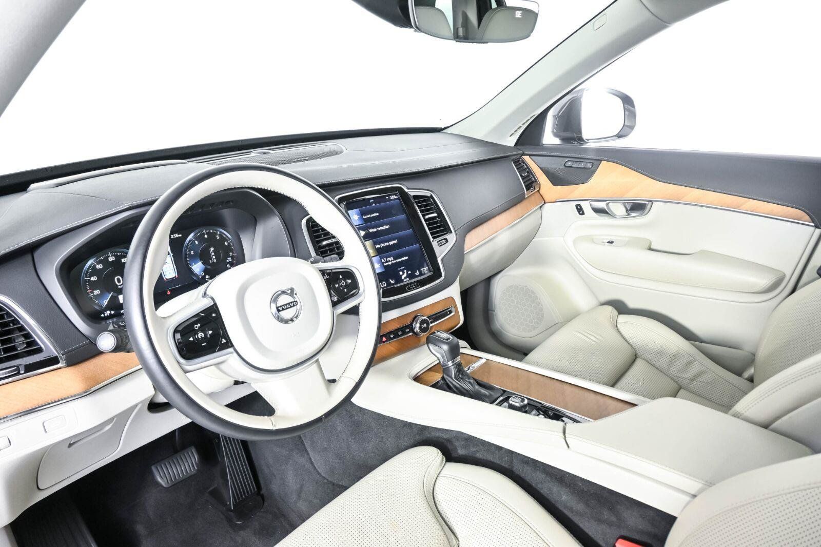 Used 2020 Volvo XC90 T6 Inscription w/ Protection Package AWD/4WD image 4