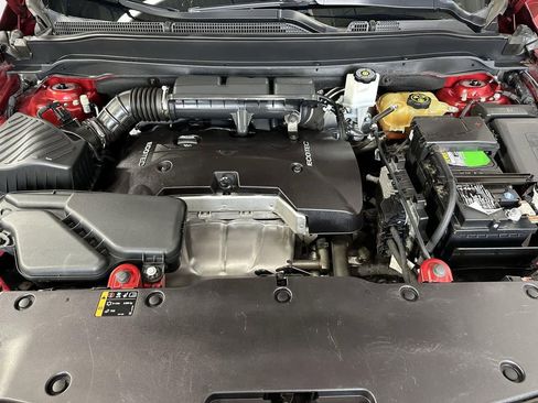 Used 2017 Buick Envision Essence image 8