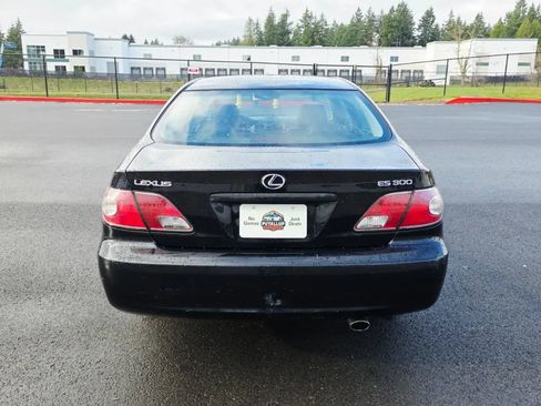 Used 2003 Lexus ES 330 image 4