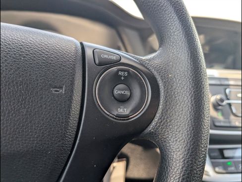 Used 2013 Honda Accord LX image 14