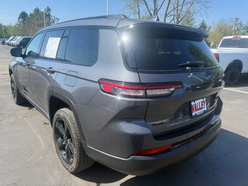 Used 2024 Jeep Grand Cherokee L Altitude AWD/4WD image 5