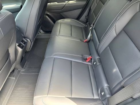 New 2027 GMC Terrain Elevation w/ Elevation Premium Package FWD image 22