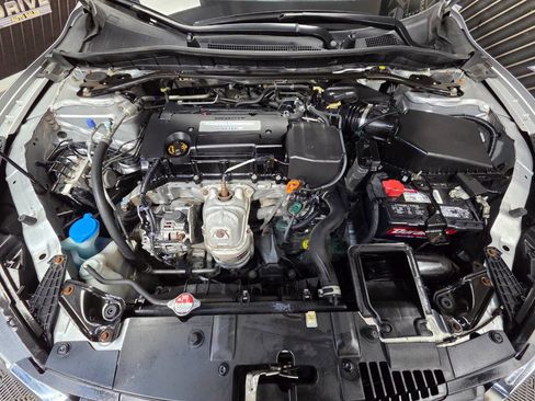 Used 2014 Honda Accord EX-L image 31