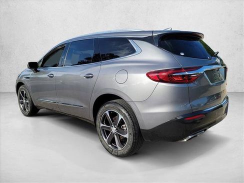 Used 2019 Buick Enclave Essence w/ LPO, Sport Appearance Package FWD image 7