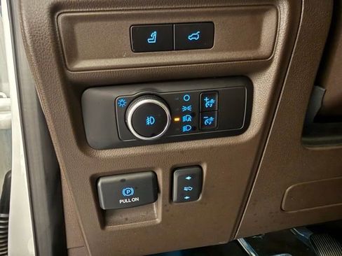 Used 2023 Ford Expedition King Ranch image 31