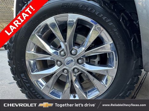 Used 2015 Ford F150 Lariat w/ Equipment Group 502A Luxury image 11