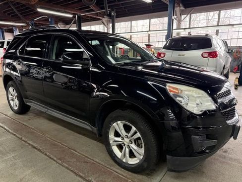 Used 2015 Chevrolet Equinox LT w/ Driver Convenience Package image 5