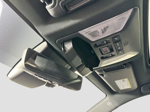 Used 2020 Toyota RAV4 XSE image 19