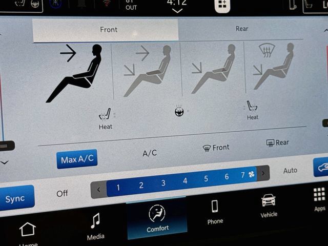 New 2027 Chrysler Pacifica Select FWD image 19