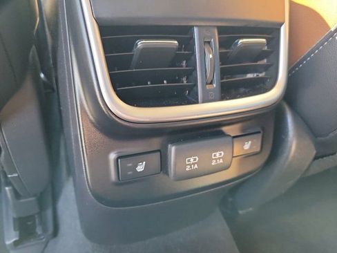 Used 2020 Subaru Outback Touring XT image 18