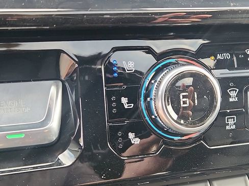 New 2026 GMC Sierra 1500 AT4 w/ AT4 Premium Package AWD/4WD image 16