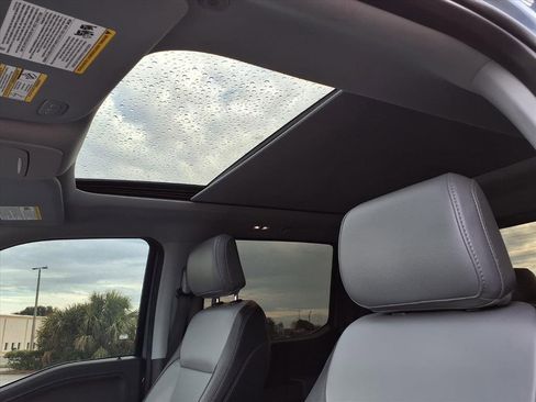 Used 2023 Ford F150 Lariat w/ Equipment Group 502A High image 29