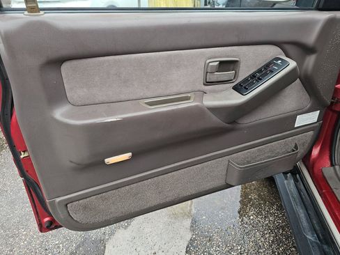 Used 1994 Isuzu Rodeo LS RWD image 14