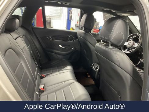 Used 2022 Mercedes-Benz GLC 300 image 11