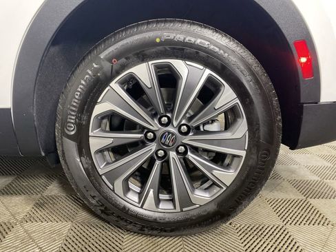 Certified 2025 Buick Envision Preferred image 34