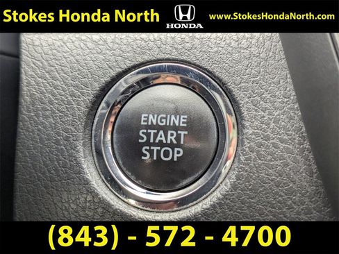 Used 2019 Toyota Camry XSE image 30