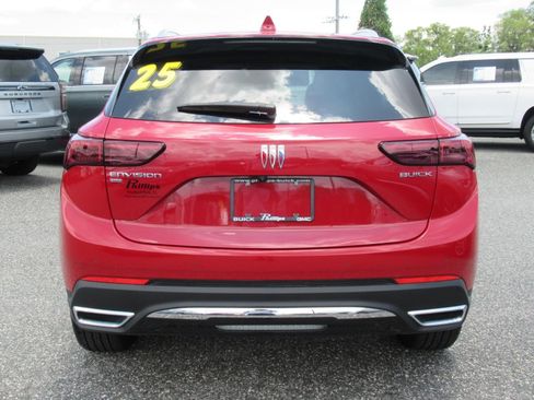 Used 2025 Buick Envision Preferred AWD/4WD image 6