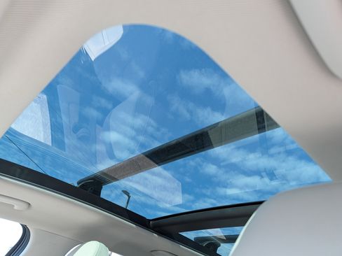 Certified 2025 Hyundai Tucson SEL image 11