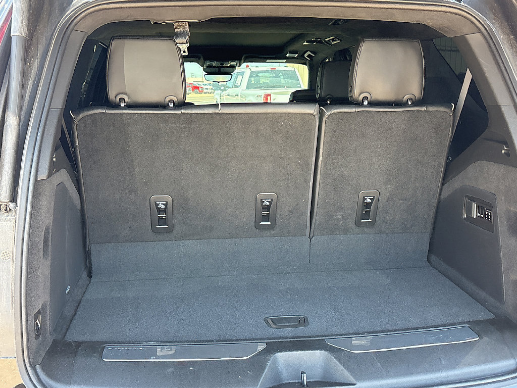 Used 2024 Cadillac Escalade V w/ Heavy-Duty Trailer Package AWD/4WD image 15