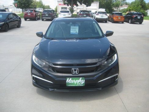 Used 2019 Honda Civic LX image 3