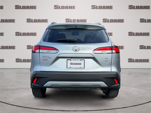 Used 2023 Toyota Corolla Cross LE image 4