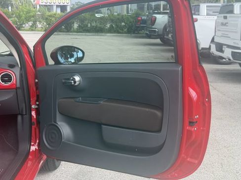 Used 2015 FIAT 500 Pop FWD image 24