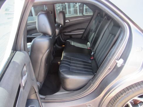 Used 2017 Chrysler 300 S w/ 300S Premium Group AWD/4WD image 12