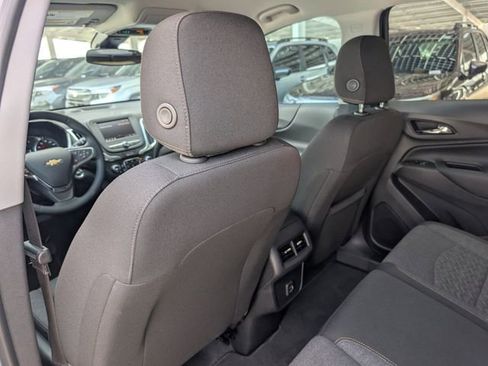 Used 2023 Chevrolet Equinox LT image 24