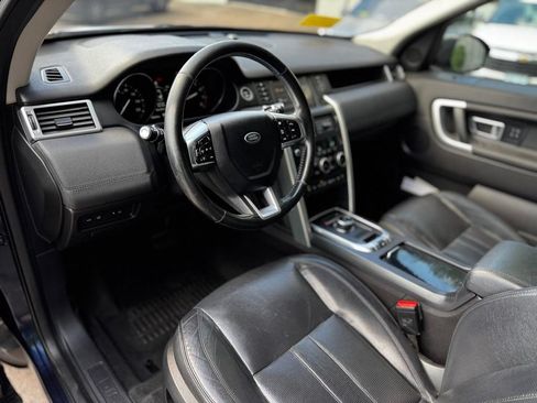 Used 2017 Land Rover Discovery Sport HSE AWD/4WD image 11