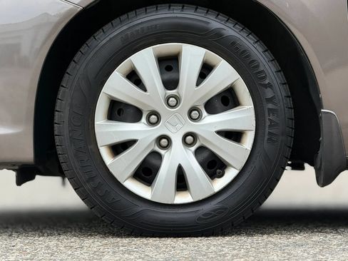 Used 2012 Honda Civic LX image 29