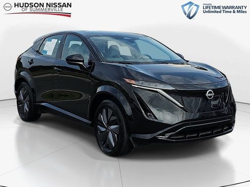 Used 2023 Nissan Ariya AWD image 1