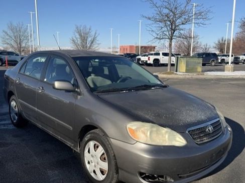 Used 2005 Toyota Corolla CE image 8