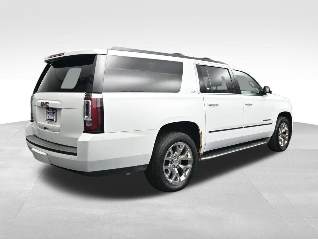 Used 2016 GMC Yukon XL SLT w/ Open Road Package AWD/4WD image 5