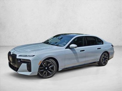 New 2025 BMW 760i xDrive w/ Executive Package