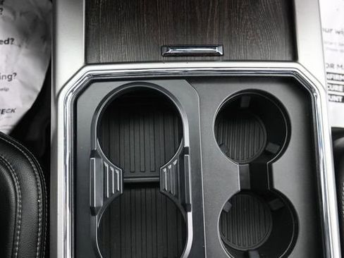 Used 2021 Ford F250 Lariat w/ Lariat Value Package image 28