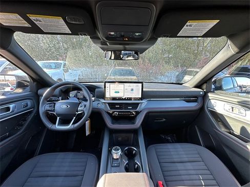 New 2026 Ford Explorer ST-Line w/ ST-Line Street Pack image 16