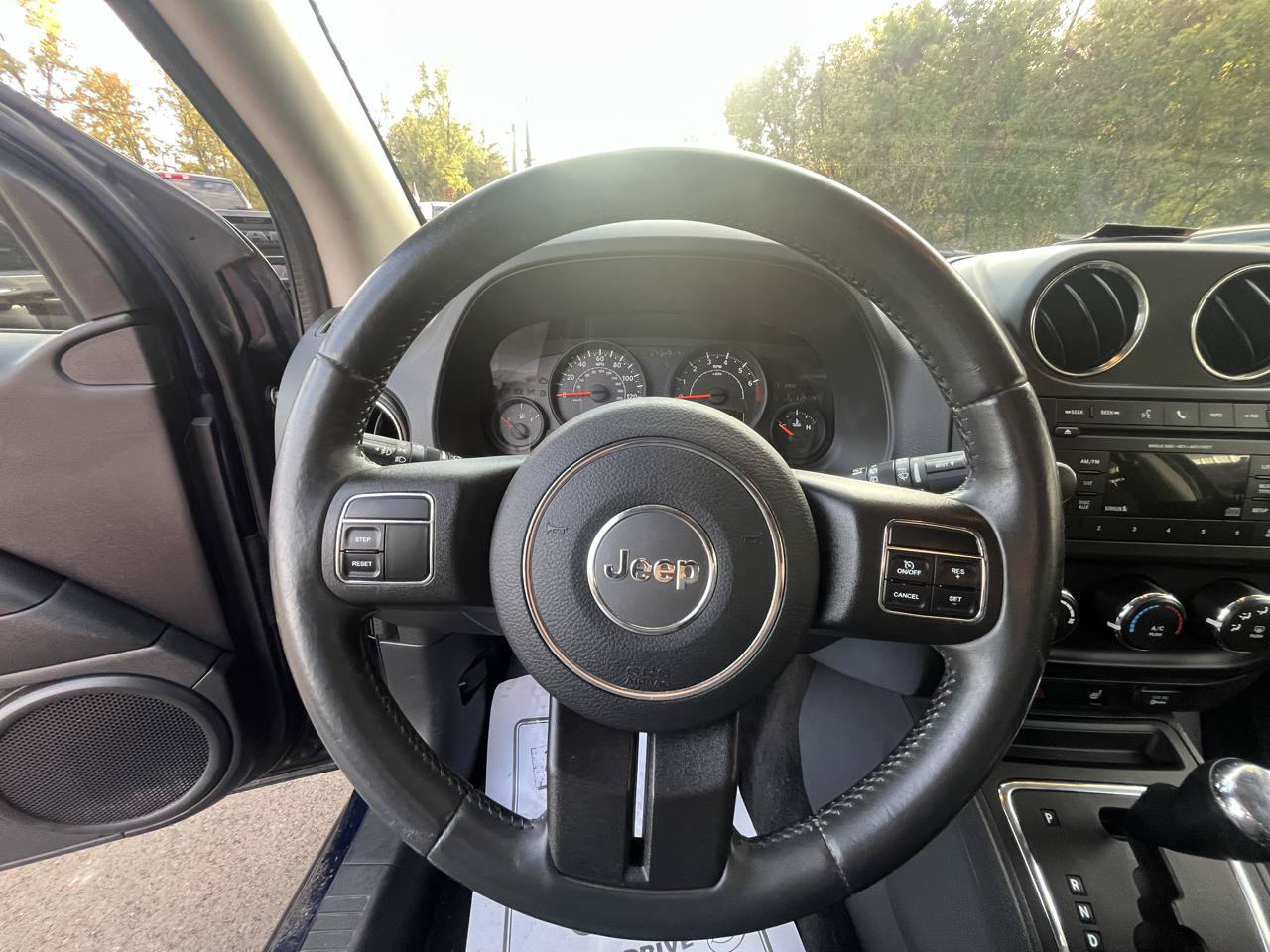 Used 2012 Jeep Compass Sport AWD/4WD image 12