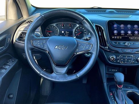 Used 2022 Chevrolet Equinox RS w/ RS Leather Package image 5