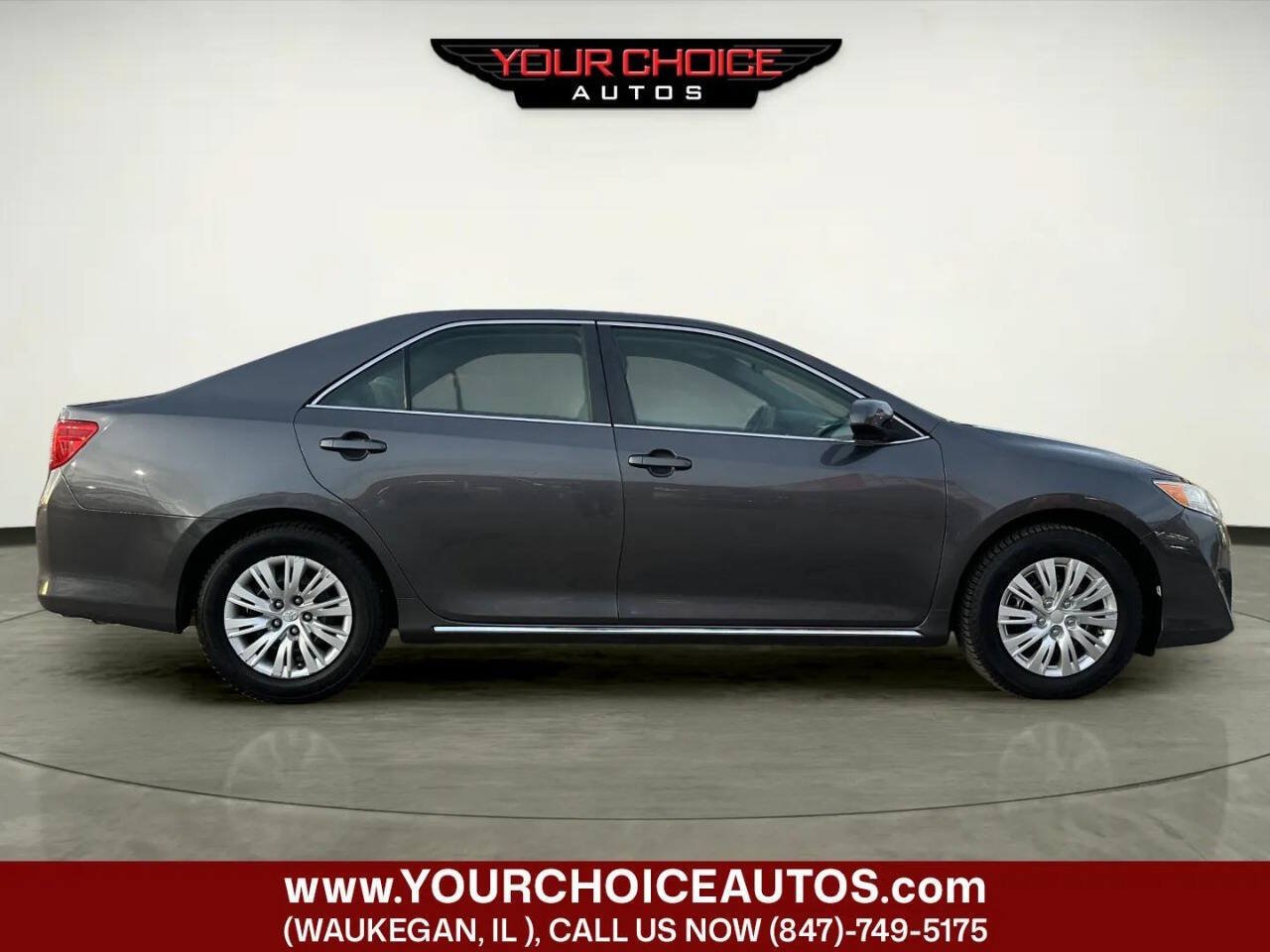 Used 2012 Toyota Camry LE FWD image 6