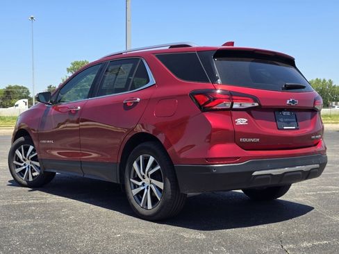 Used 2024 Chevrolet Equinox Premier AWD/4WD image 14