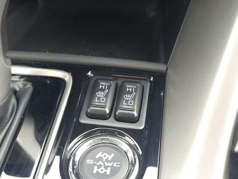 Used 2024 Mitsubishi Eclipse Cross Black Edition image 32