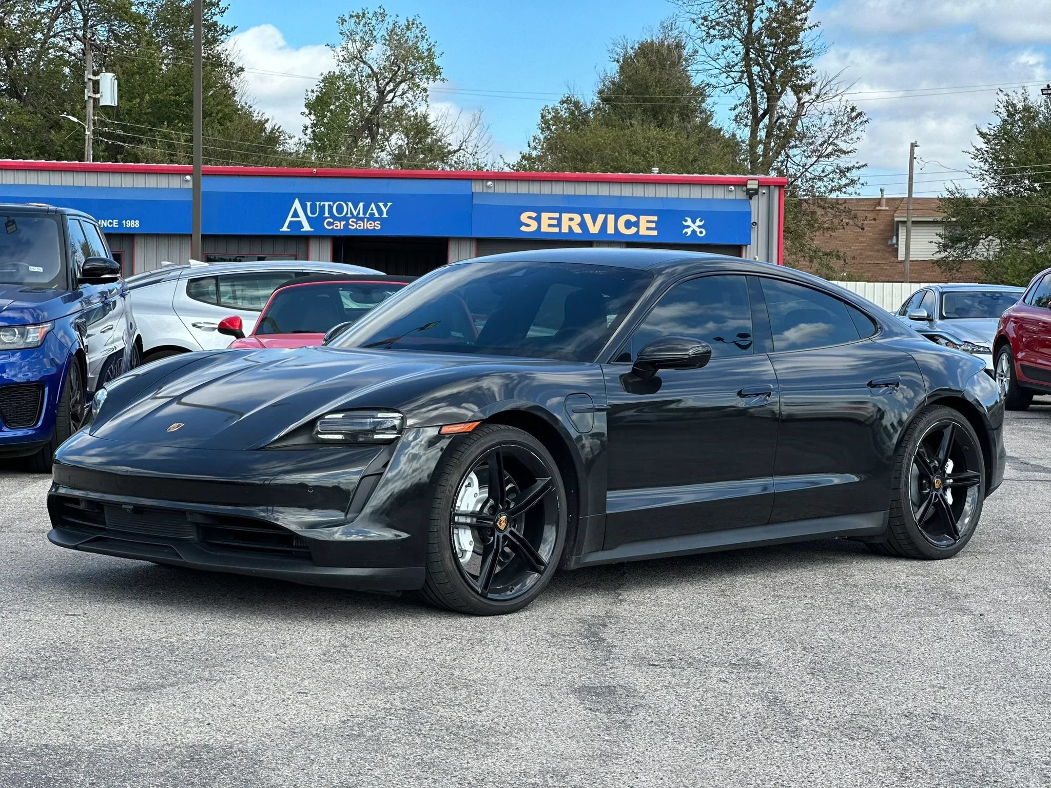 Used 2022 Porsche Taycan 4S AWD/4WD image 1