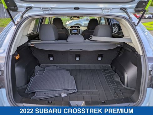 Certified 2022 Subaru Crosstrek 2.0i Premium w/ Moonroof Package image 33