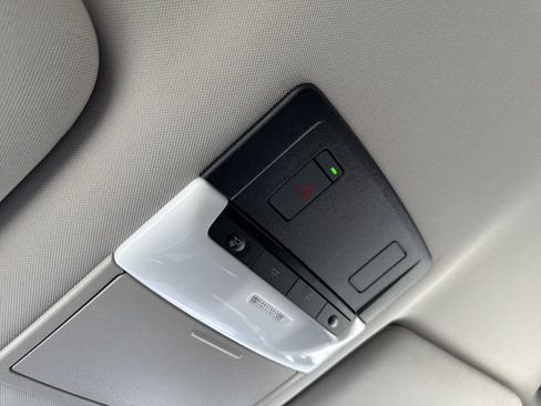 Certified 2025 Nissan Pathfinder SV AWD/4WD image 15