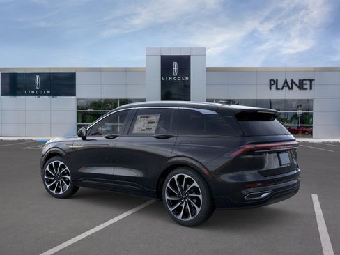 New 2026 Lincoln Nautilus Black Label AWD/4WD image 4