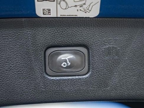 Used 2019 Ford Edge ST w/ Convenience Package image 13