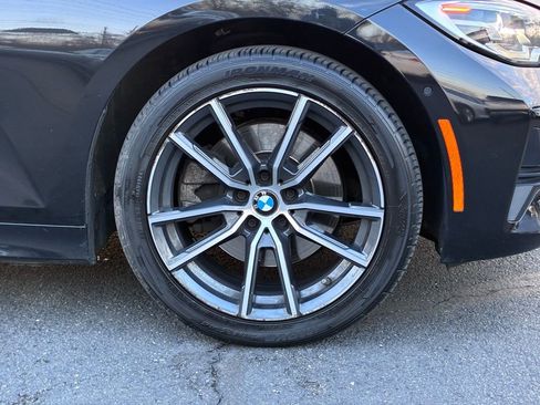 Used 2019 BMW 330i xDrive Sedan w/ Premium Package AWD/4WD image 52