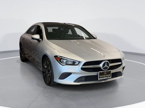 Used 2023 Mercedes-Benz CLA 250 4MATIC image 3